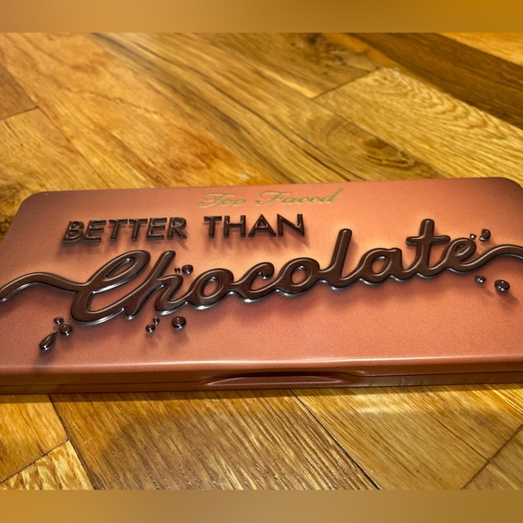 Too Faced better than chocolate eyeshadow palette - Picture 7 of 7